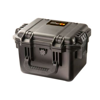 Ein geschlossener Peli Storm 2075 Case in schwarz