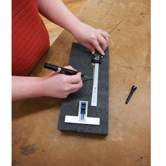 Multilayer Schaumstoff-Marker mit langer Nase - Schwarz