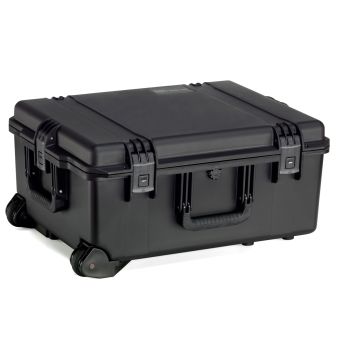 Ein geschlossener Peli Storm 2720 schutzkoffer in schwarz