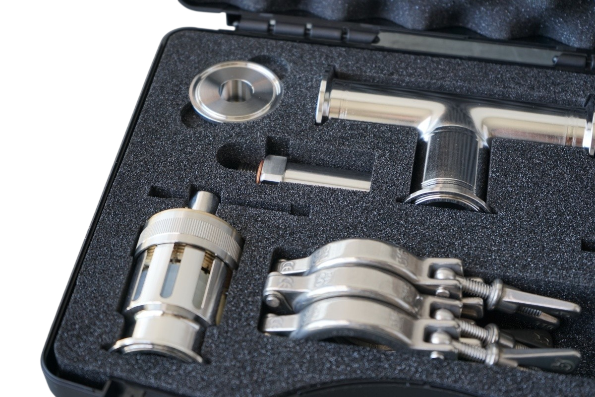 Tekno-Koffer mit individueller Schaumstoffeinlage — custom foam protective solution