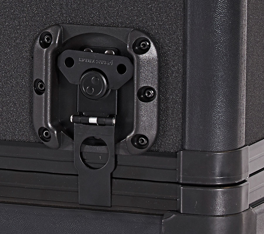 Butterfly latches with black plastic housing and powder-coated steel